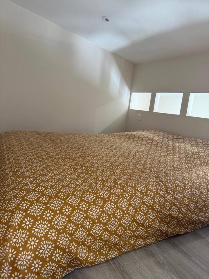 Charmant appartement, piscine 15 min de Nice Apartment in French Riviera