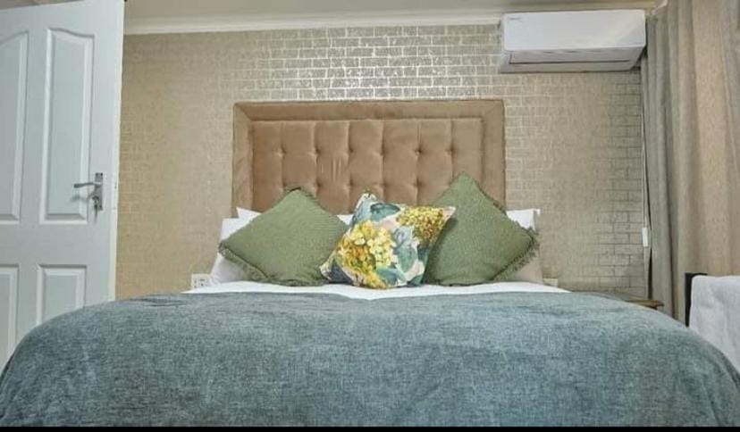 Makhasana Apartment in South Africa