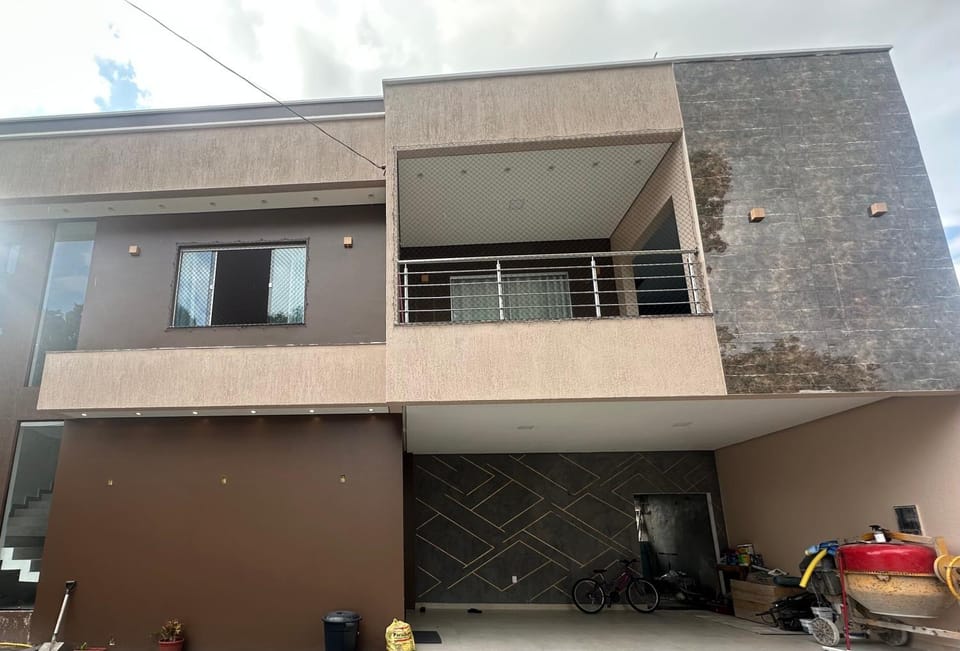 Property building, Balcony/Terrace