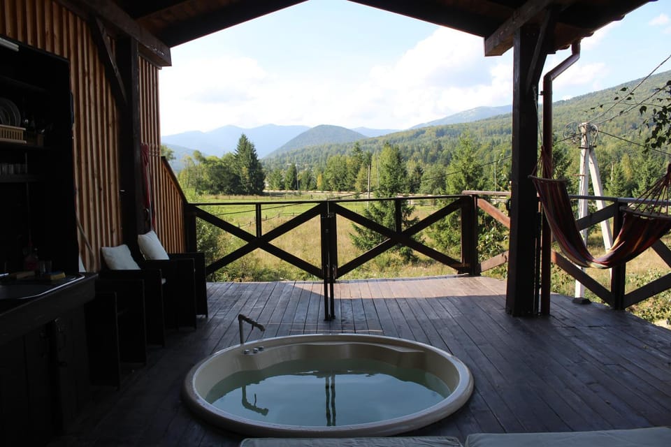 містечко Швейцарське Chalet in Ukraine