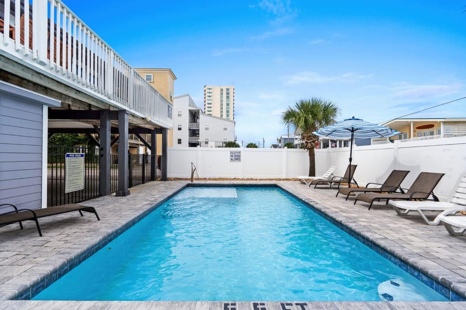 Urban Cowboy - Beach House House in North Myrtle Beach