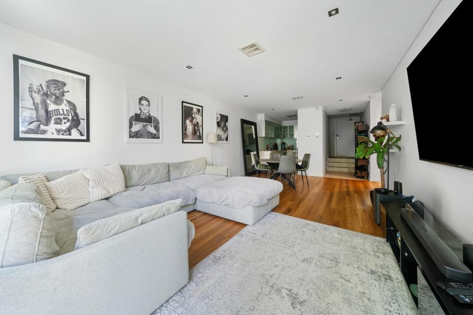 TV and multimedia, Living room, internet