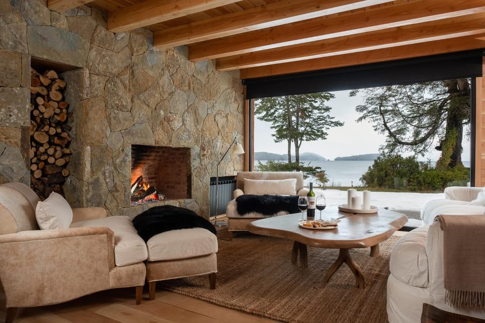 Casa Bahia House in Los Lagos, Chile