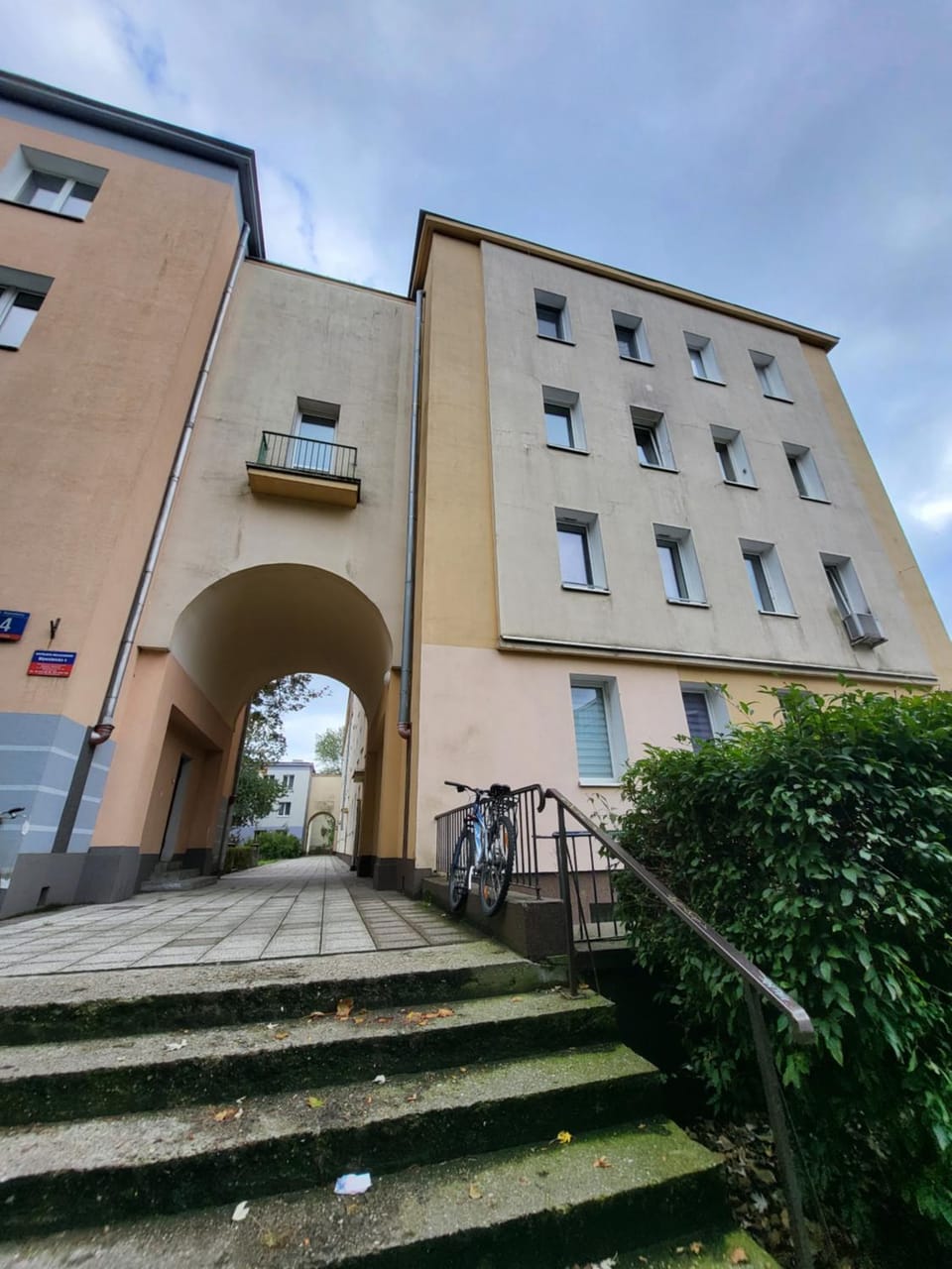 Property building, Facade/entrance, Day