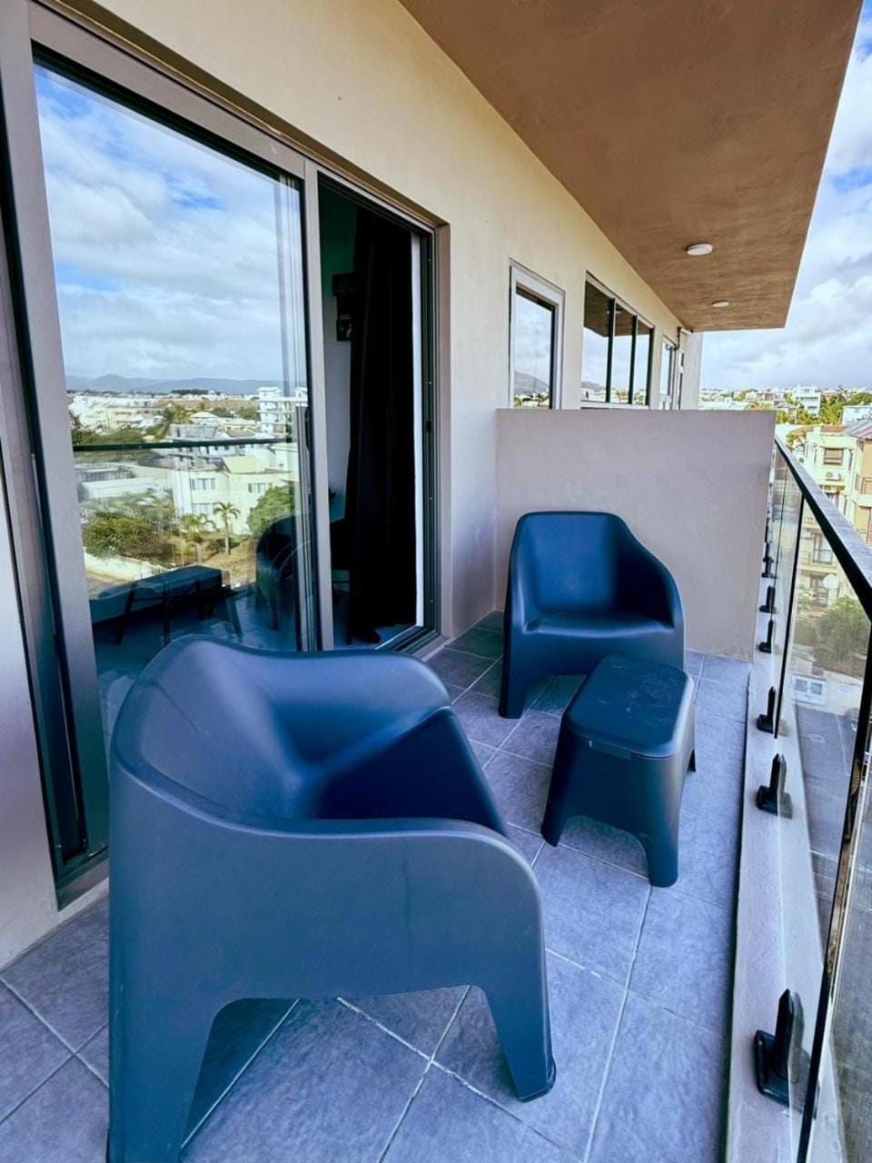 View (from property/room), Balcony/Terrace, Seating area