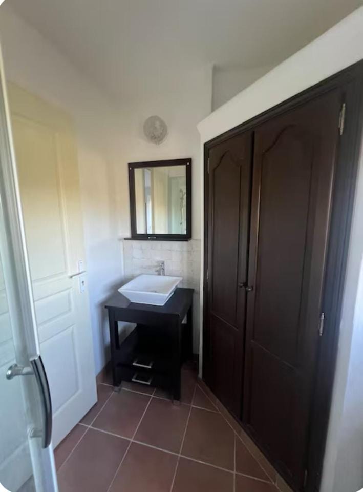 Studio sémaphore piscine gratuite juillet et août parking privé Apartment in Sainte-Maxime