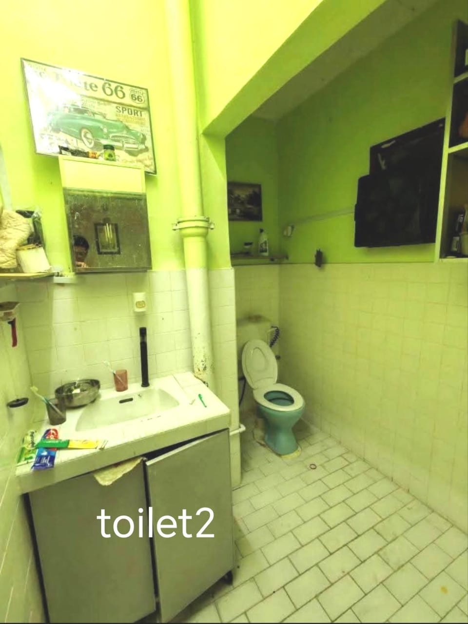 欢唱名宿 House in Johor