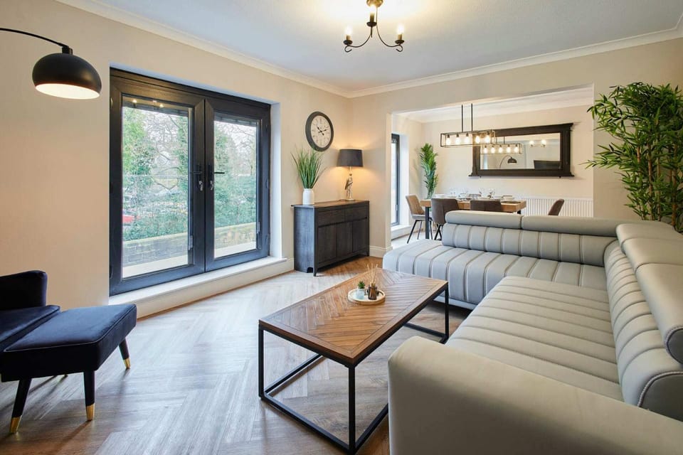 Living room, Seating area