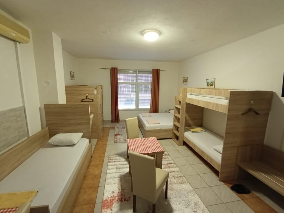 Bed, bunk bed