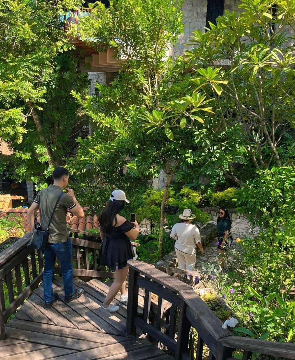 Hotel & Mariposario Mayan Hills Resort Hotel in Honduras