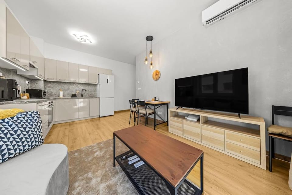 Communal lounge/ TV room, TV and multimedia, Kitchen or kitchenette, Living room, Dining area, Evening entertainment, pet friendly