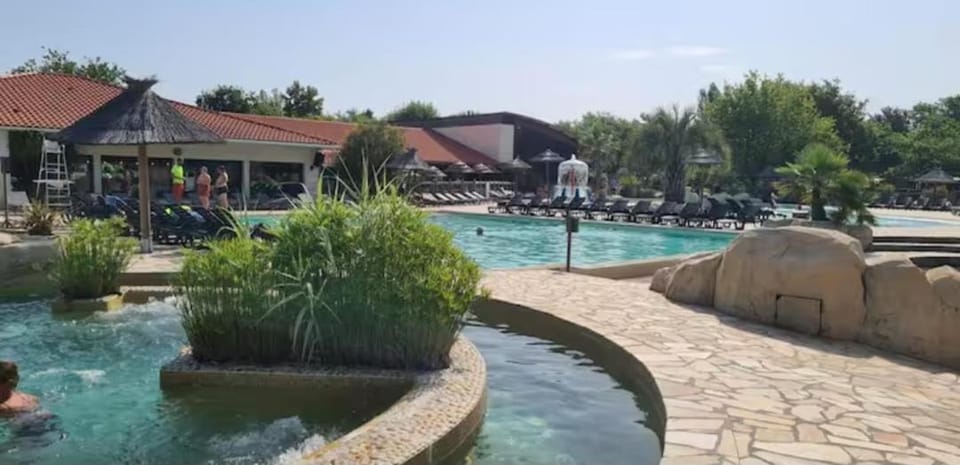 Mobilhomme Privilège Campground/ 
RV Resort in Sanguinet