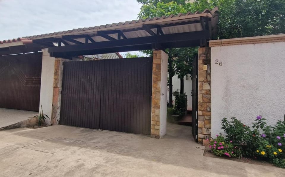 Villa flor Apartment in Santa Cruz de la Sierra