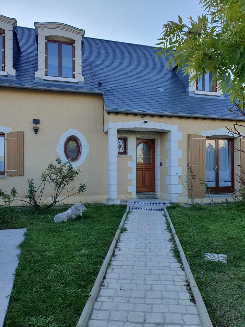 MAISON spacieuse House in Centre-Val de Loire
