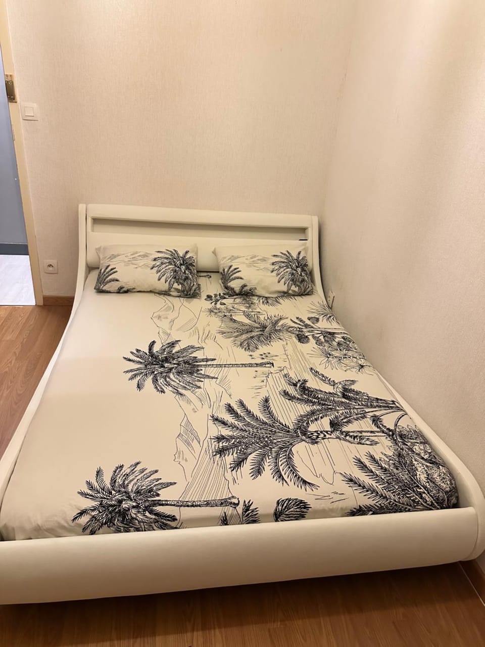 Chambre double chez habitant Vacation rental in Orléans