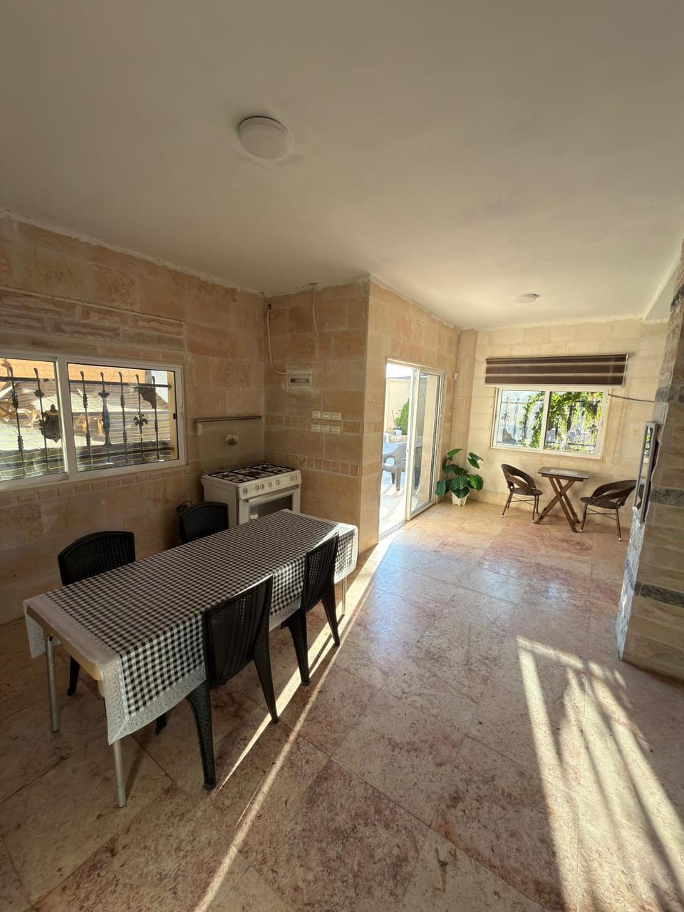 Kitchen or kitchenette, kitchen, kitchen