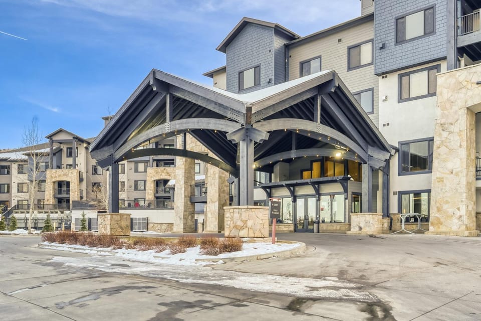 Silverado Getaway 124 condo Apartment in Wasatch County