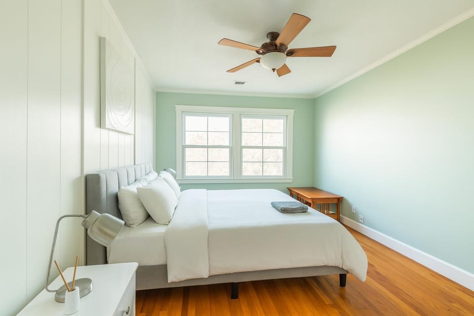 Fullerton Parkside Getaway - 13min to Disneyland House in Fullerton