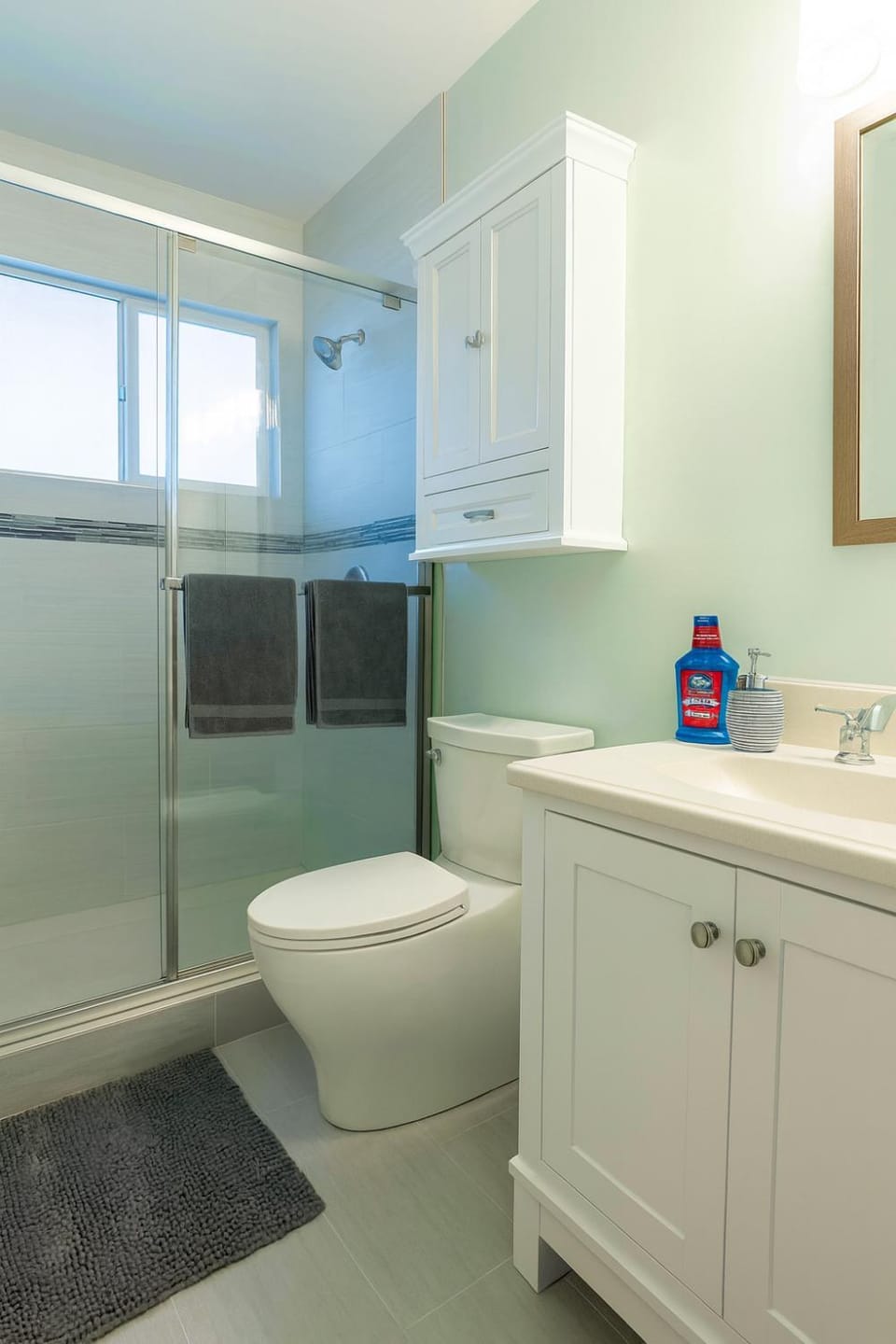 Shower, Toilet, Bathroom, towels