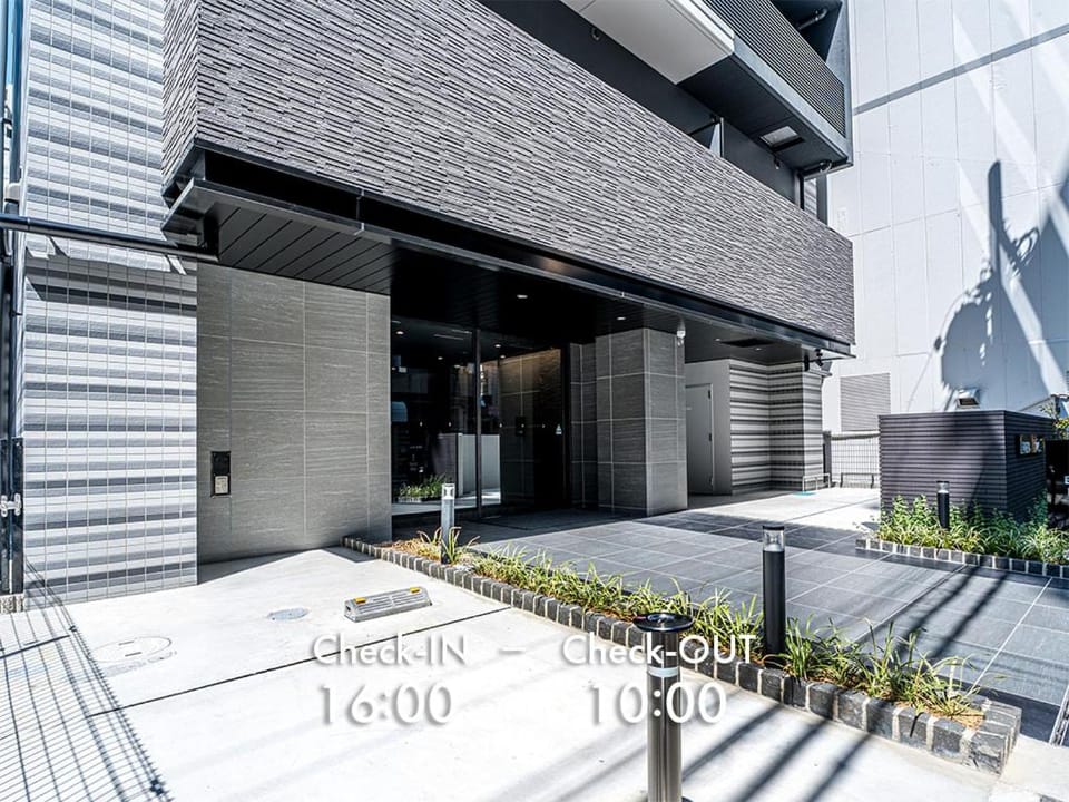Property building, Facade/entrance, Property logo or sign, Logo/Certificate/Sign