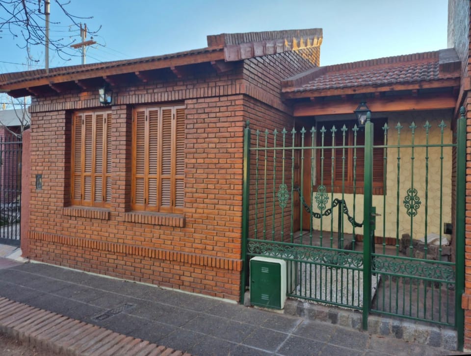 Terruño de Cuyo House in Luján de Cuyo