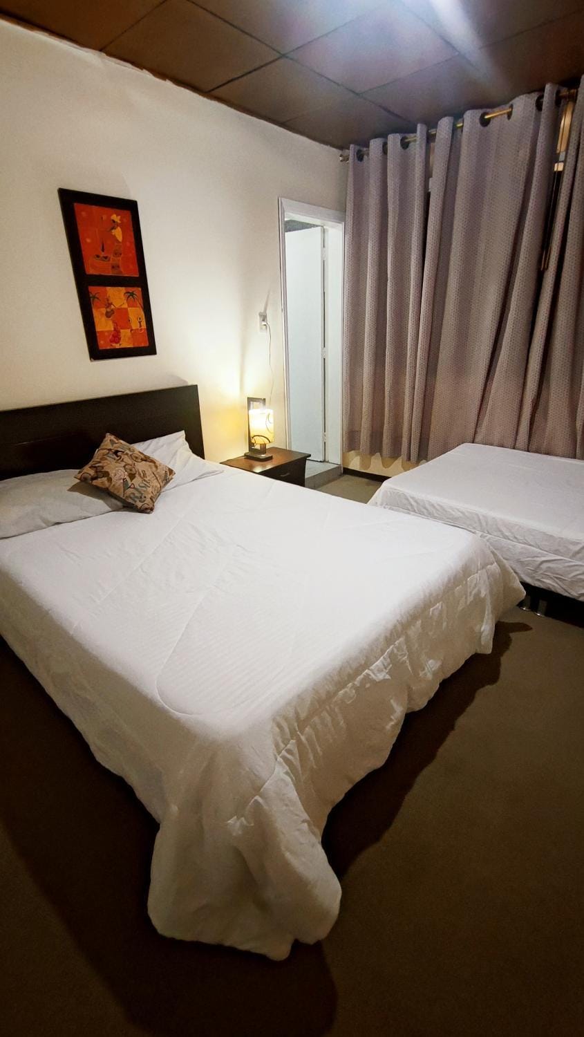 Habitación Familiar Corferias Vacation rental in Bogota