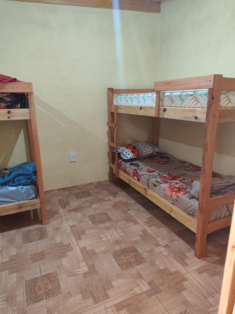 Bed, Photo of the whole room, Bedroom, bunk bed