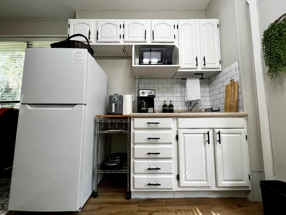 Coffee/tea facilities, Kitchen or kitchenette, toaster