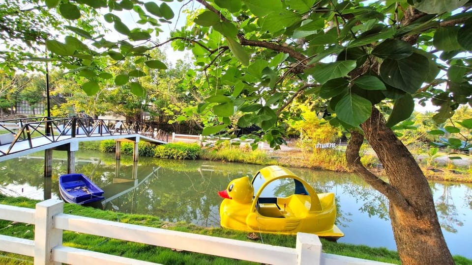 ดำเนินโฮมสเตย์ Damnoen Homestay Bed and Breakfast in Thailand