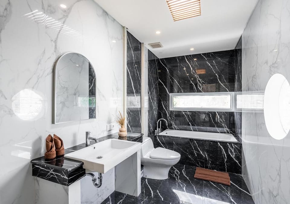 Shower, Bathroom, Bath, towels