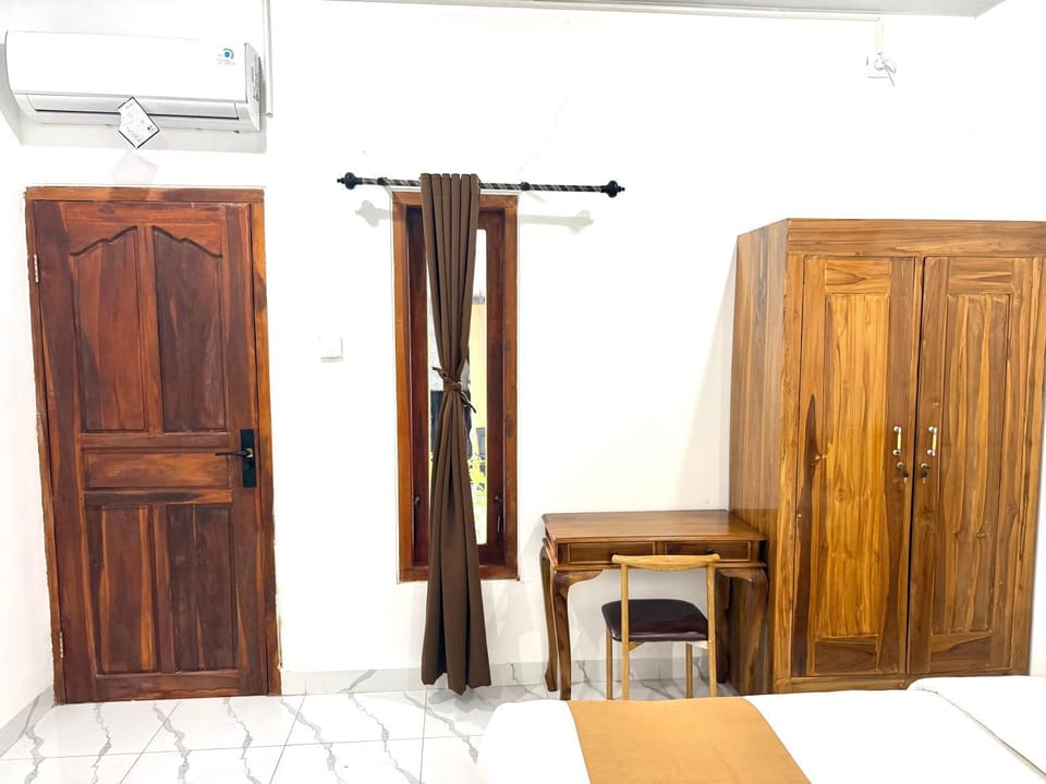 Lestari Homestay Jimbaran Bed and Breakfast in Bali
