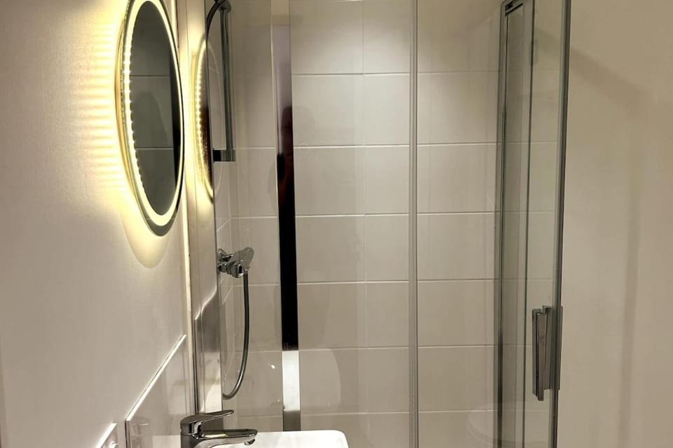 Studio lumineux hypercentre avec balcon Apartment in Chambery