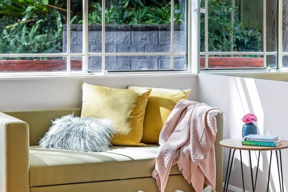 Oasis Retreat by Cremorne Point Walk Apartment in Sydney