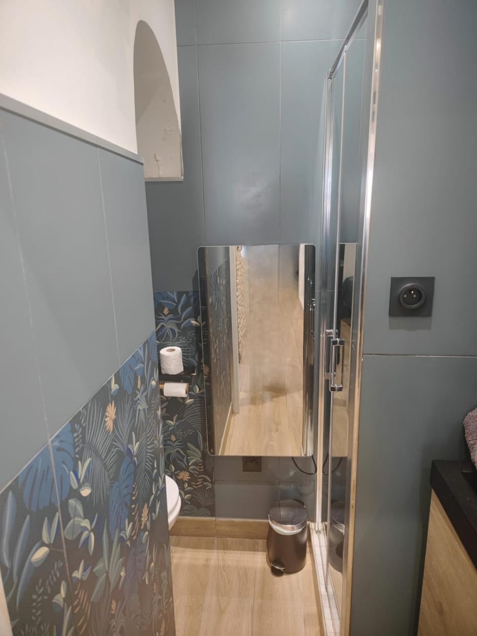 2 rooms 30 m2 full of charm, in the heart of the 7th arrondissement Marseille Apartment in Marseille