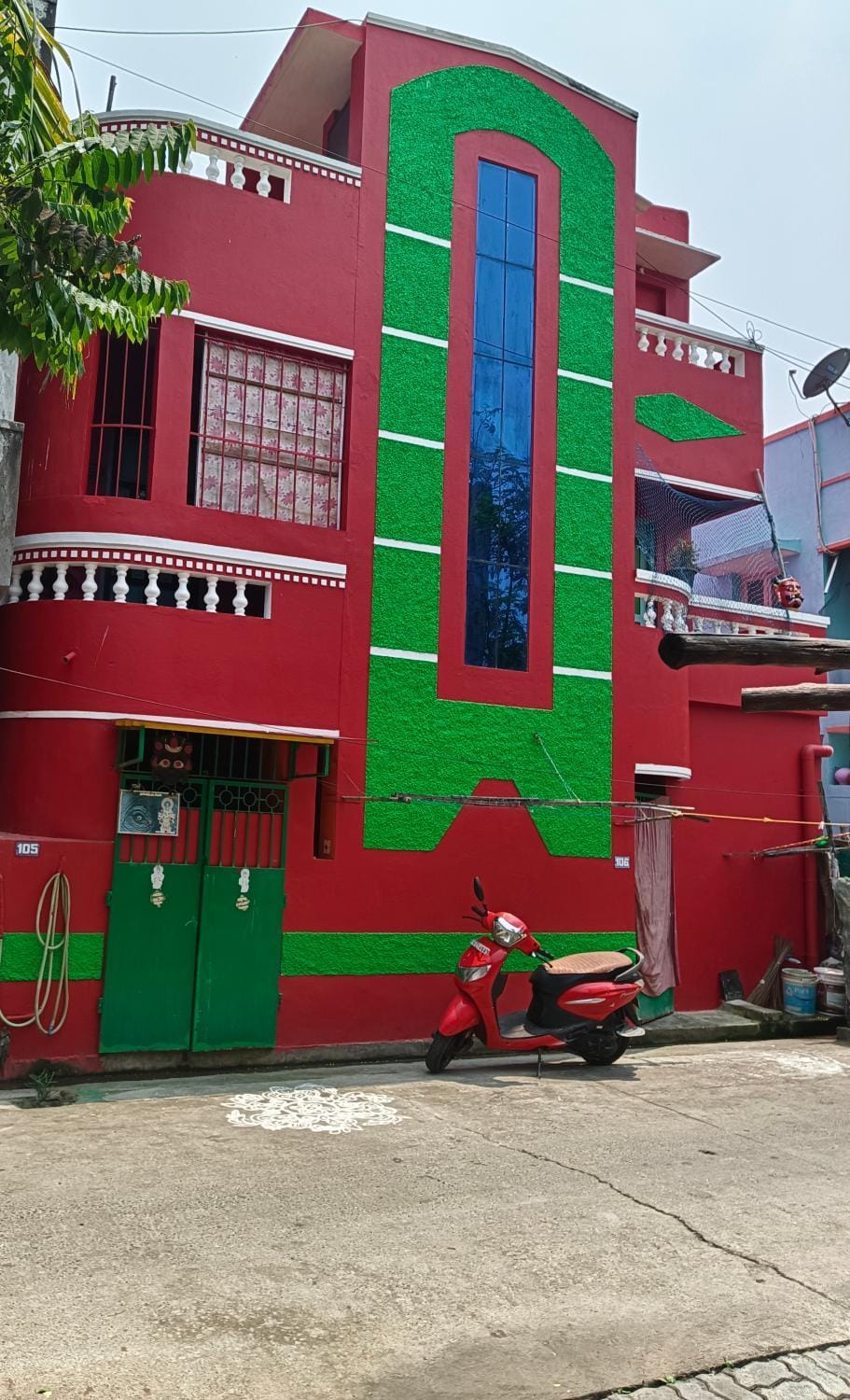 Property building, Day