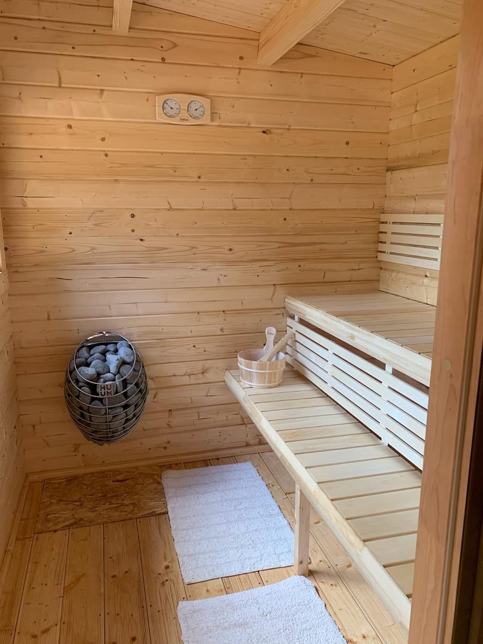 Hot Tub, Sauna, Spa and wellness centre/facilities