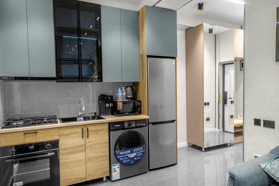 Kitchen or kitchenette, kitchen, kitchen