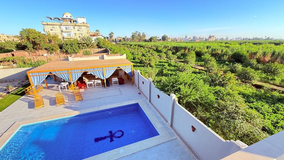 Magic Garden House Bed and Breakfast in Luxor