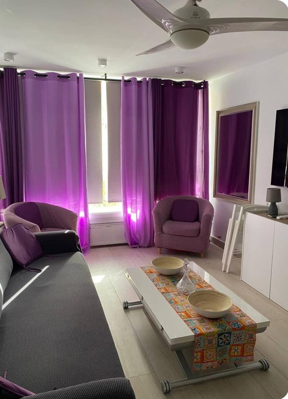 7 building Aloe - Lovely Apartment, Wifi gratis Central near dunes G Apartment in Maspalomas