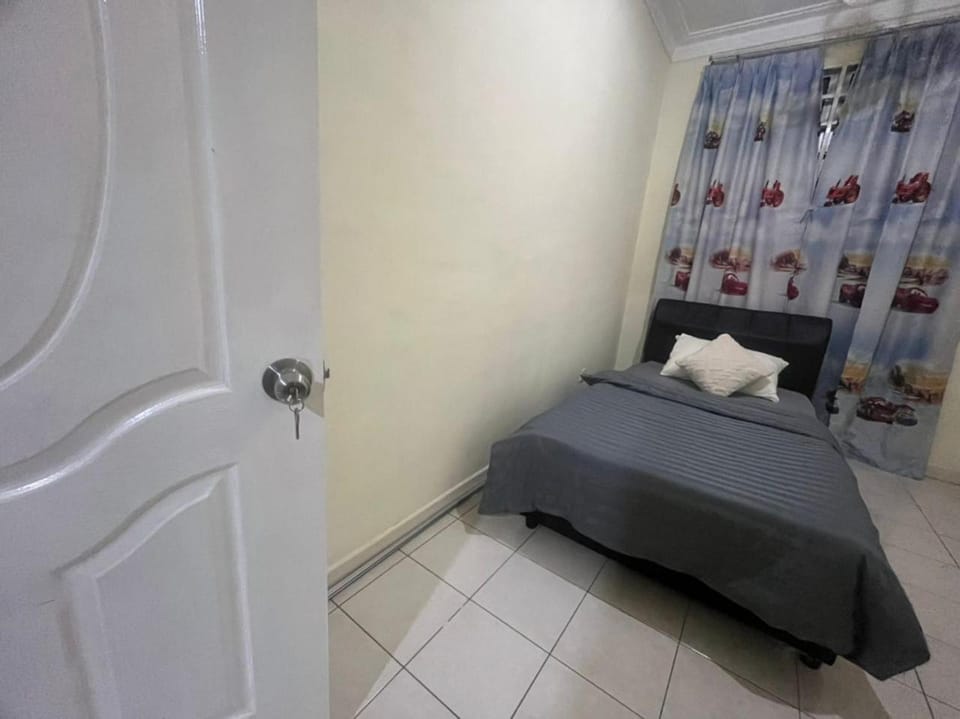 Yunie Homestay Kota Kinabalu Vacation rental in Kota Kinabalu