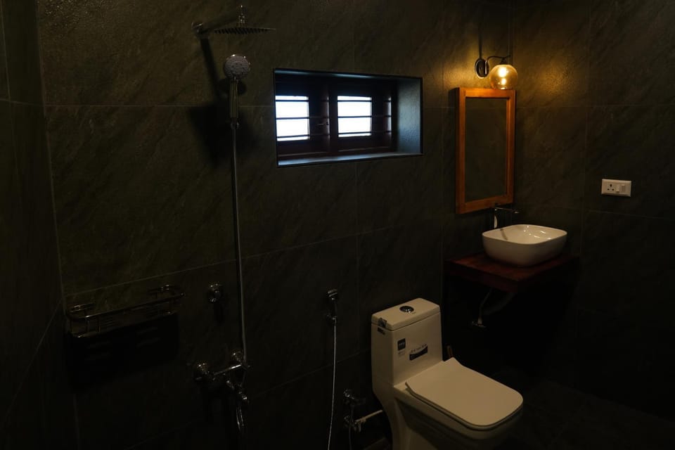 Toilet, Bathroom