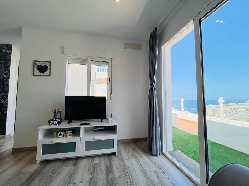 View (from property/room), Seating area, Sea view