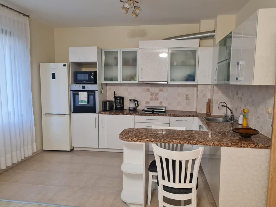 Botanika Apartment in Varna