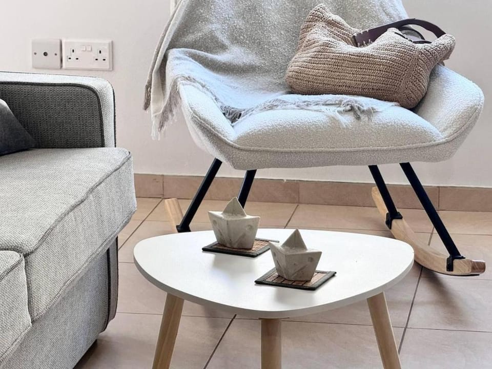 Fresh & Cozy-close to the beach Apartment in Paralimni