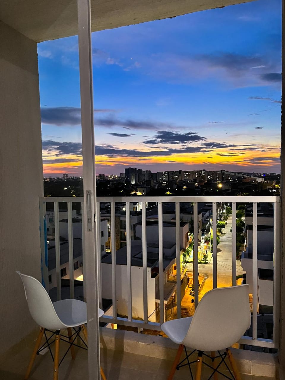 Apartamento Ideal cerca de Zona Industrial, Terminal y Centro Comercial Apartment in Cartagena