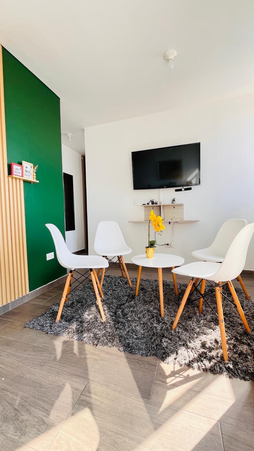 Apartamento Ideal cerca de Zona Industrial, Terminal y Centro Comercial Apartment in Cartagena