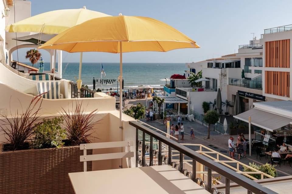 Neighbourhood, Balcony/Terrace, Beach, Sea view, Location