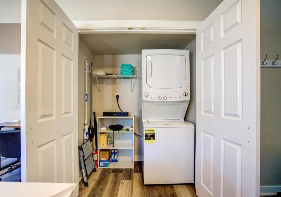 laundry, washing machine, dryer