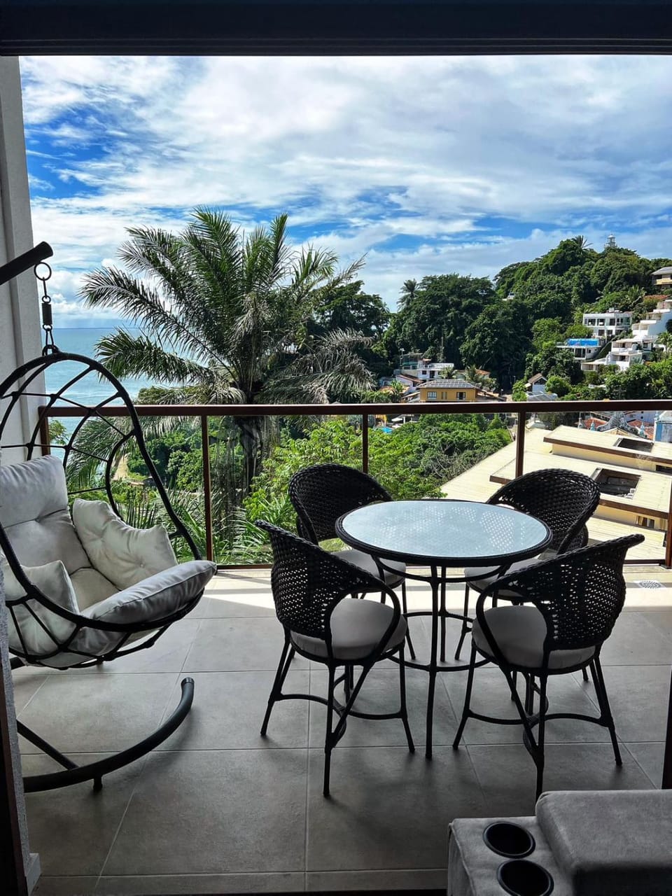 Day, Natural landscape, View (from property/room), Balcony/Terrace, Dining area, Sea view