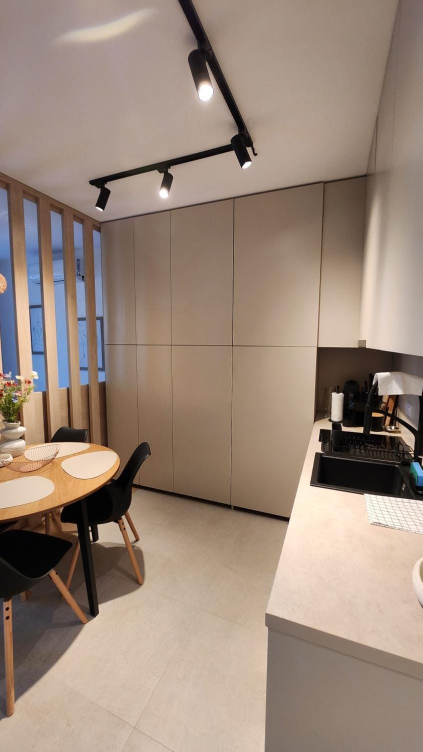 Kitchen or kitchenette, kitchen, kitchen